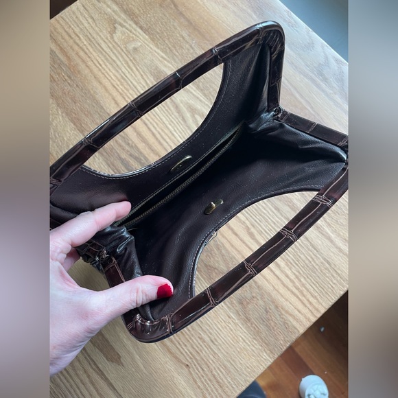 Vintage purse, with built in change purse - Picture 6 of 8